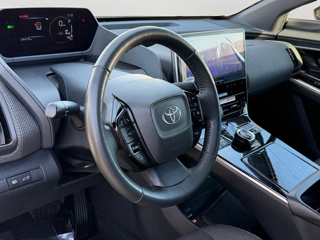 2025 Toyota bZ4X XLE