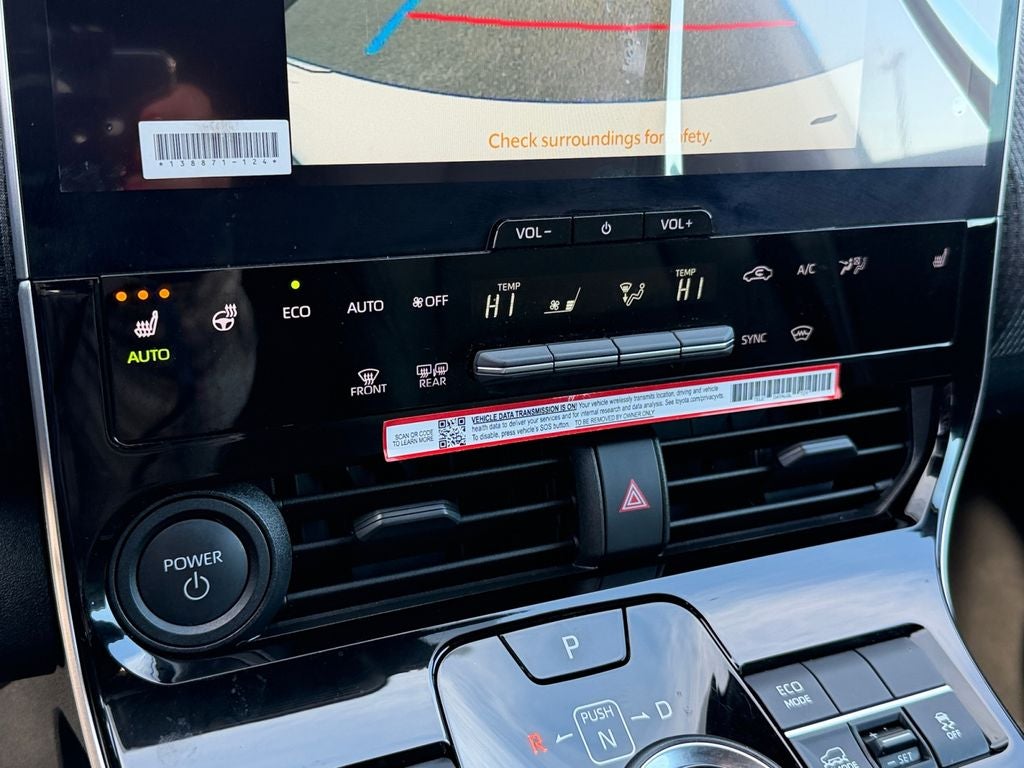 2025 Toyota bZ4X XLE