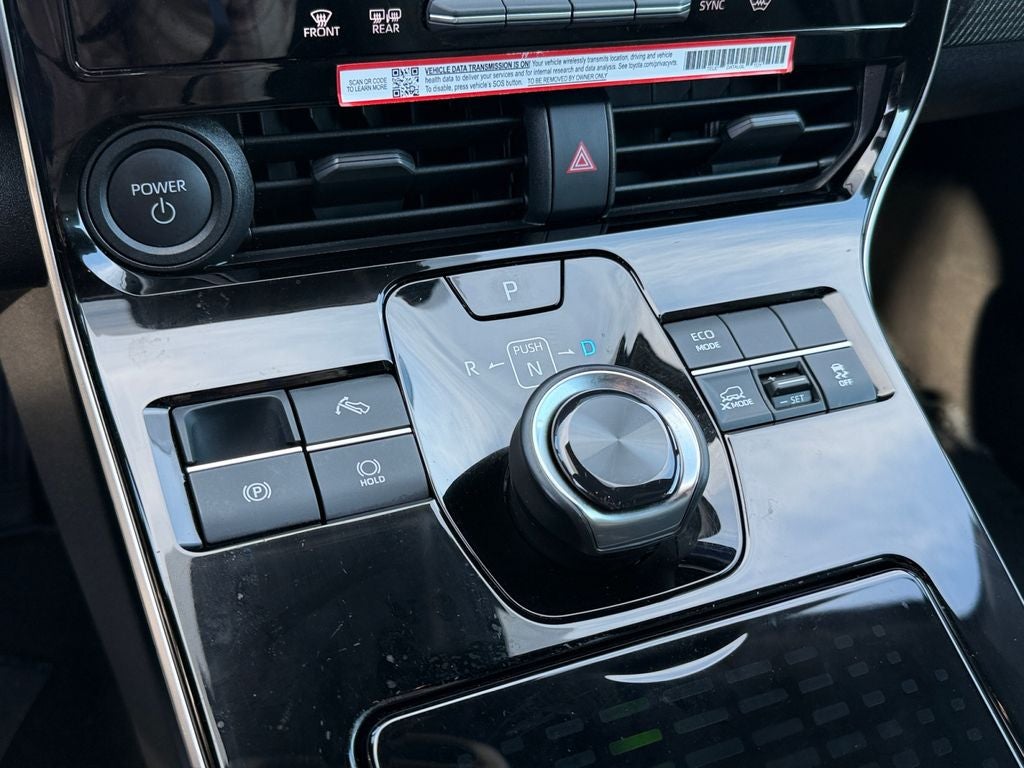 2025 Toyota bZ4X XLE