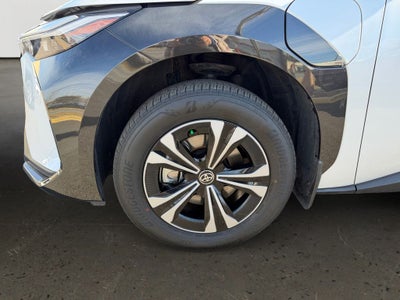 2025 Toyota bZ4X XLE