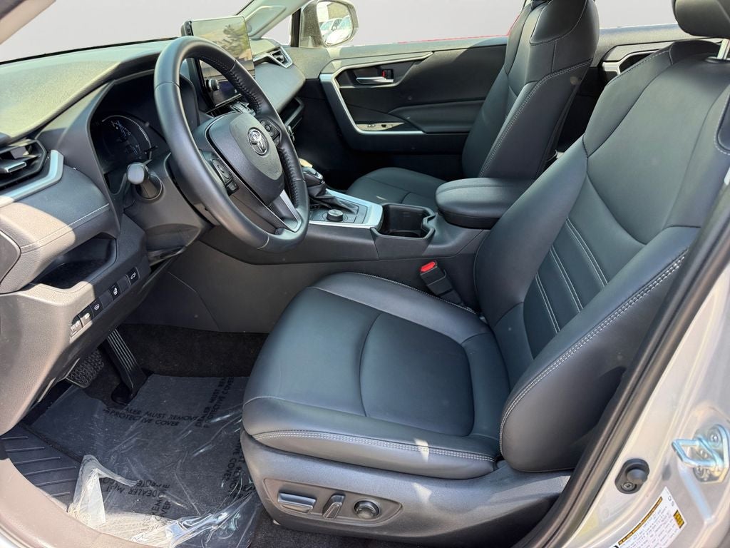 2023 Toyota RAV4 Hybrid XLE Premium