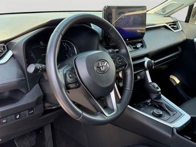 2023 Toyota RAV4 Hybrid XLE Premium