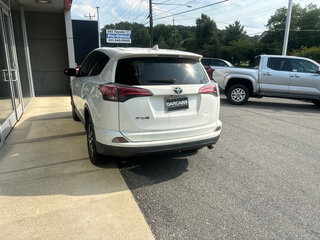 2017 Toyota RAV4 LE