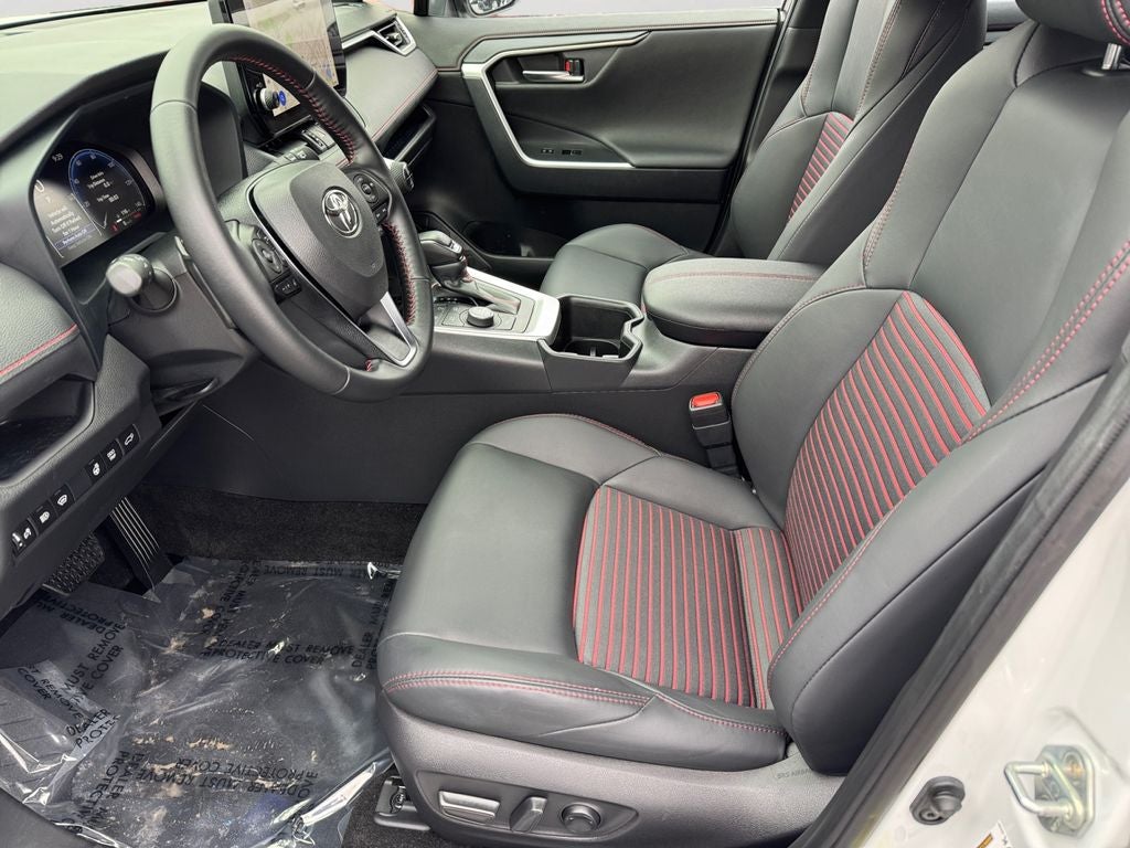 2025 Toyota RAV4 Plug-In Hybrid XSE