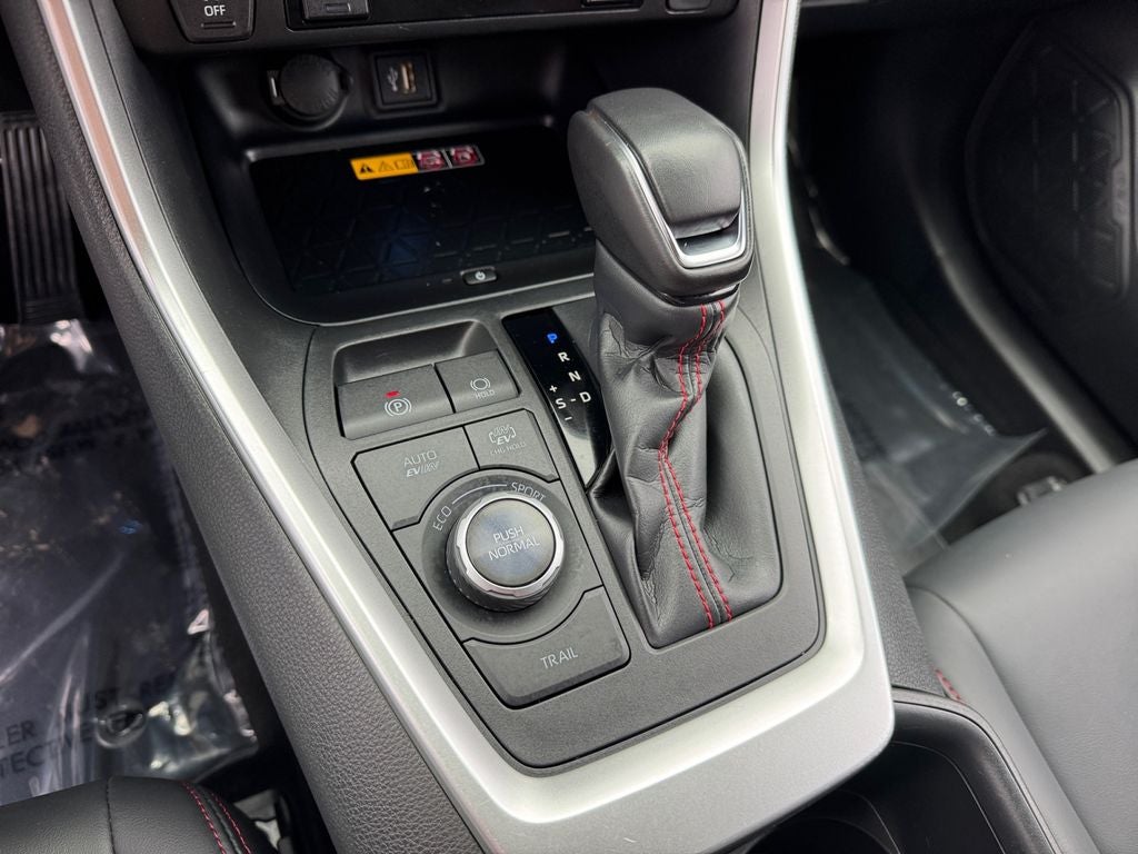 2025 Toyota RAV4 Plug-In Hybrid XSE