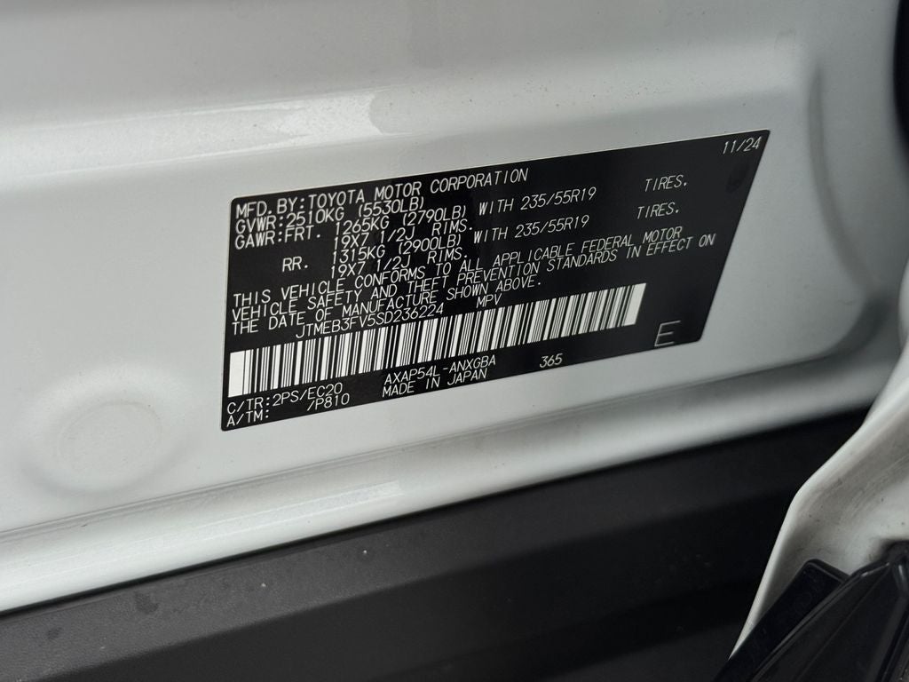 2025 Toyota RAV4 Plug-In Hybrid XSE