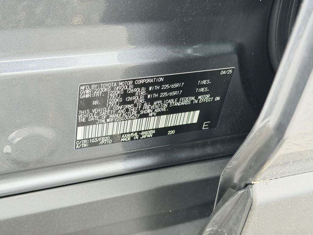 2025 Toyota RAV4 Hybrid LE