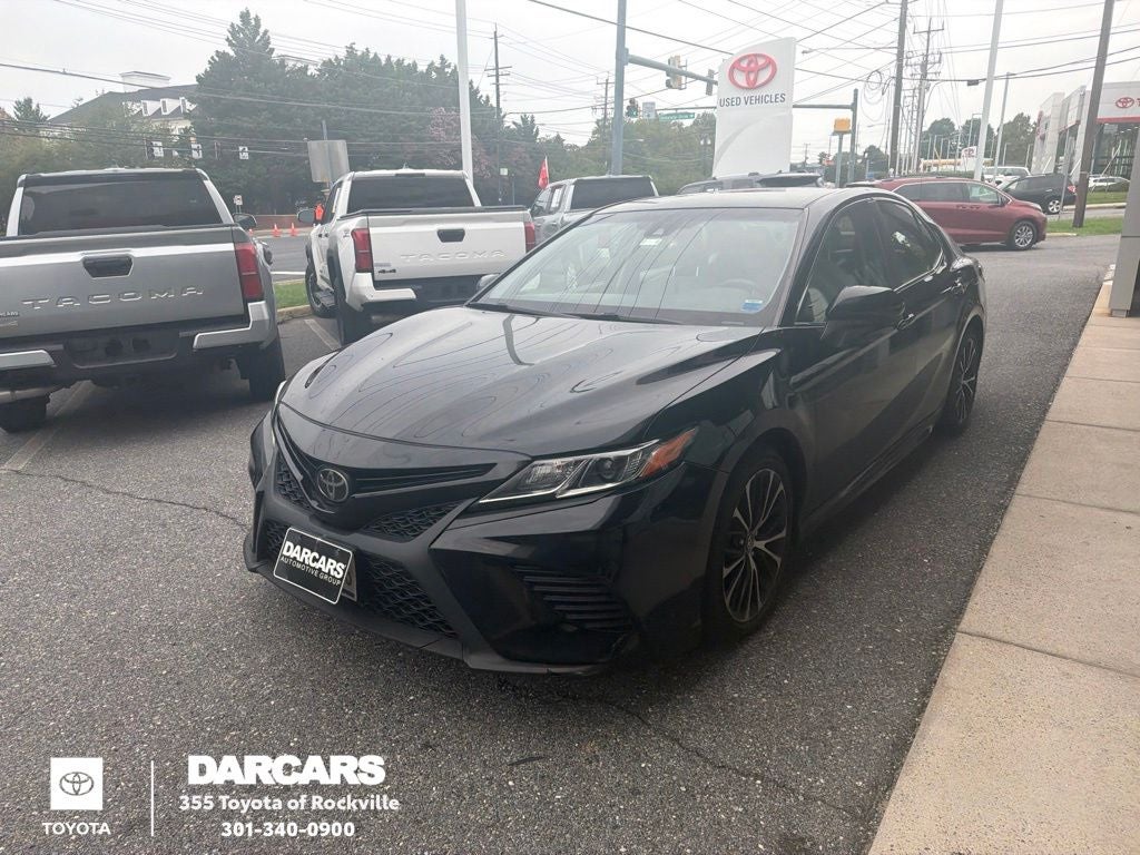 2018 Toyota Camry SE