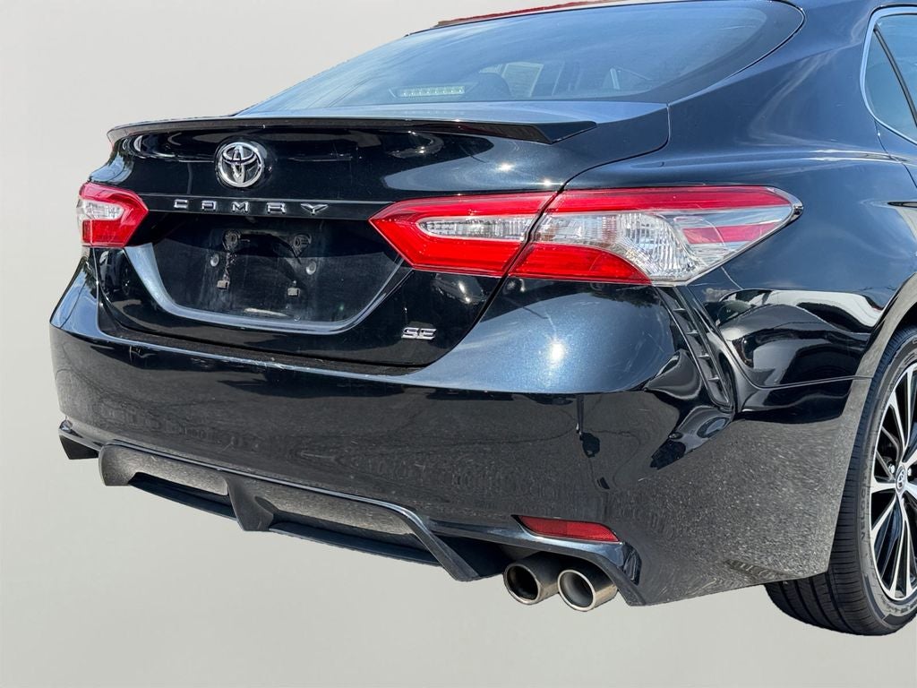 2018 Toyota Camry SE