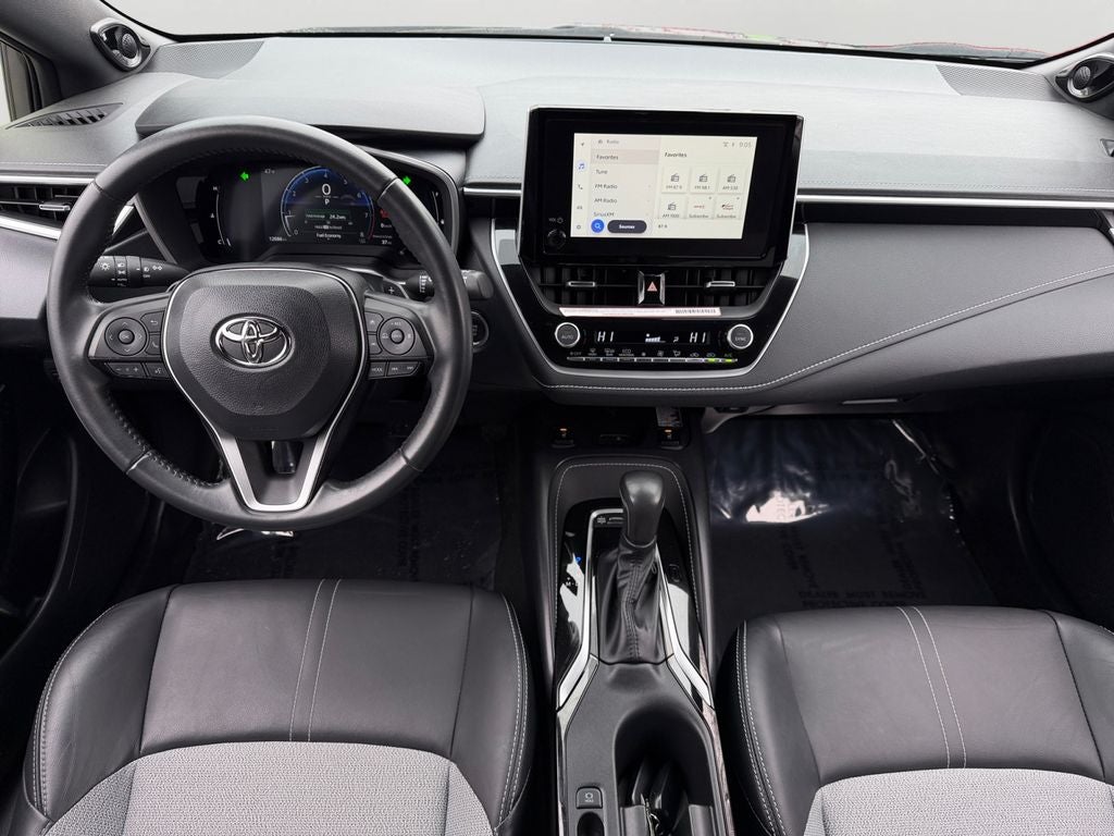 2024 Toyota Corolla Hatchback XSE