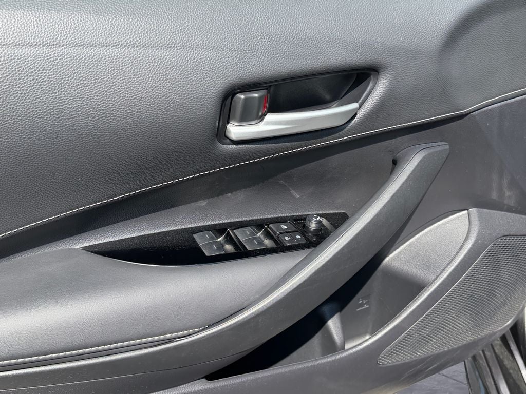 2024 Toyota Corolla Hatchback SE
