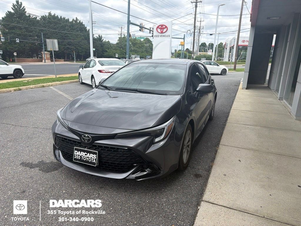2025 Toyota Corolla Hatchback SE