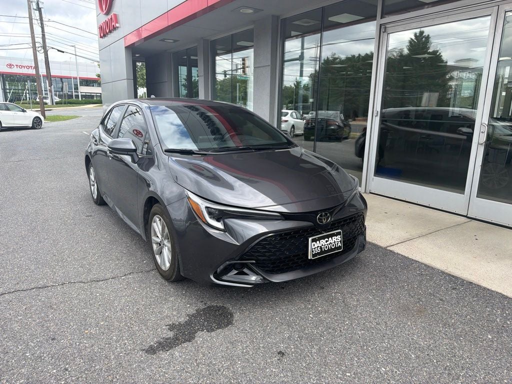 2025 Toyota Corolla Hatchback SE
