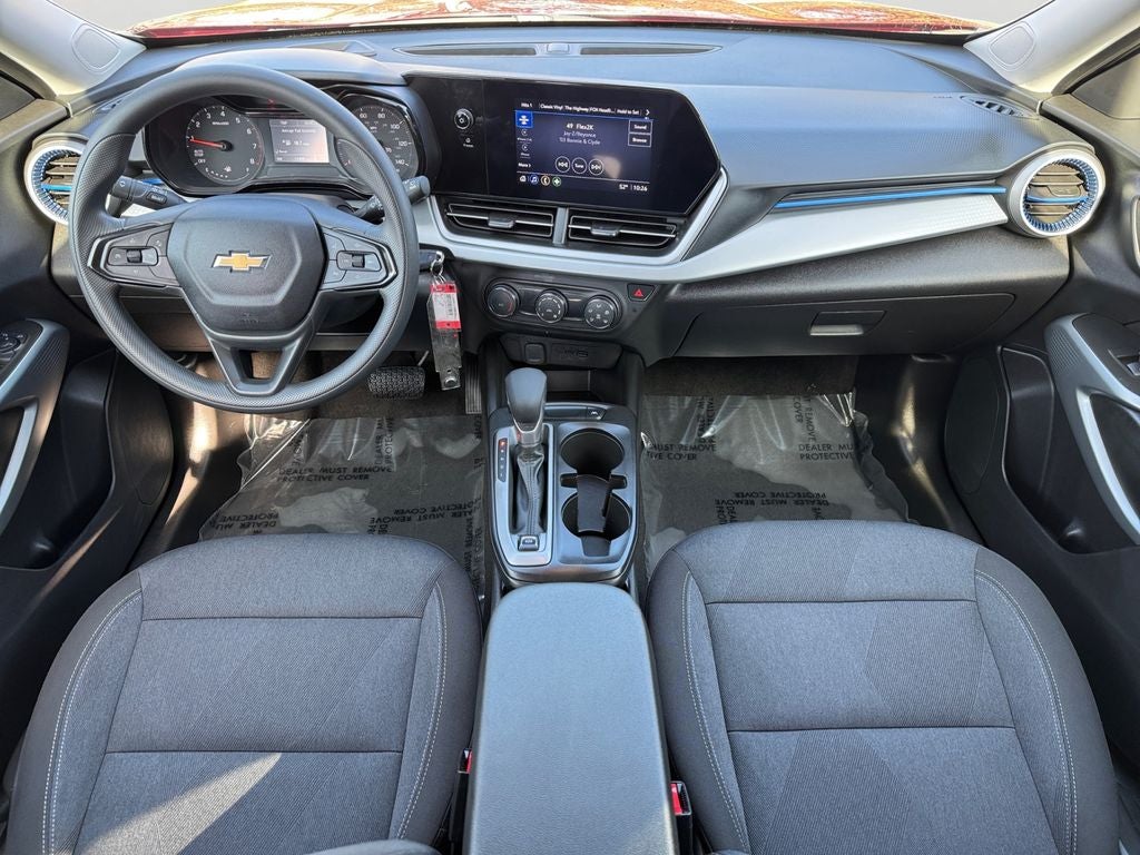 2025 Chevrolet Trax LS