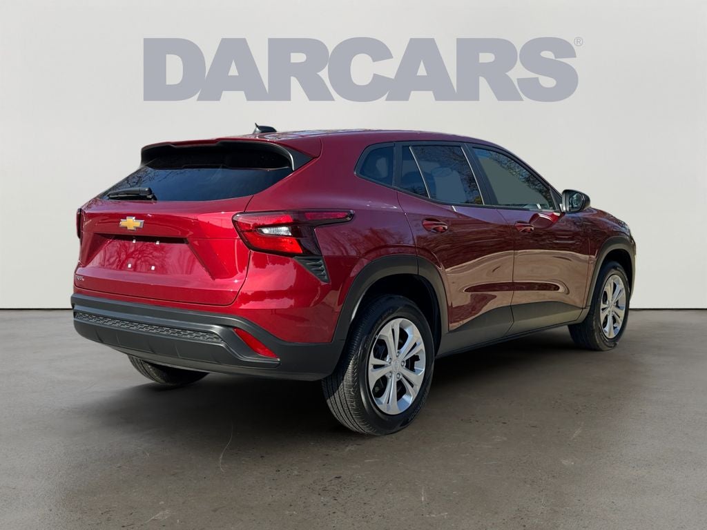 2025 Chevrolet Trax LS
