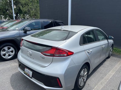 2017 Hyundai Ioniq Hybrid Blue