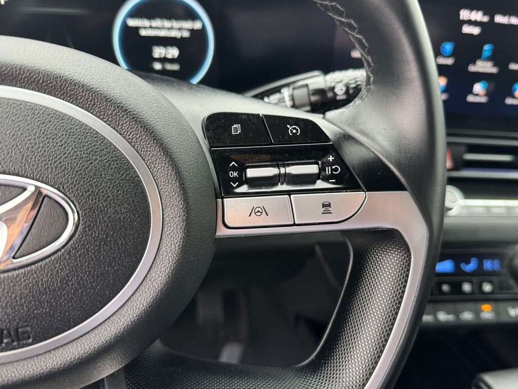 2022 Hyundai Elantra Hybrid Limited w/Sunroof