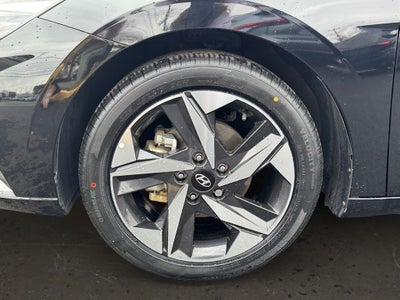 2022 Hyundai Elantra Hybrid Limited w/Sunroof