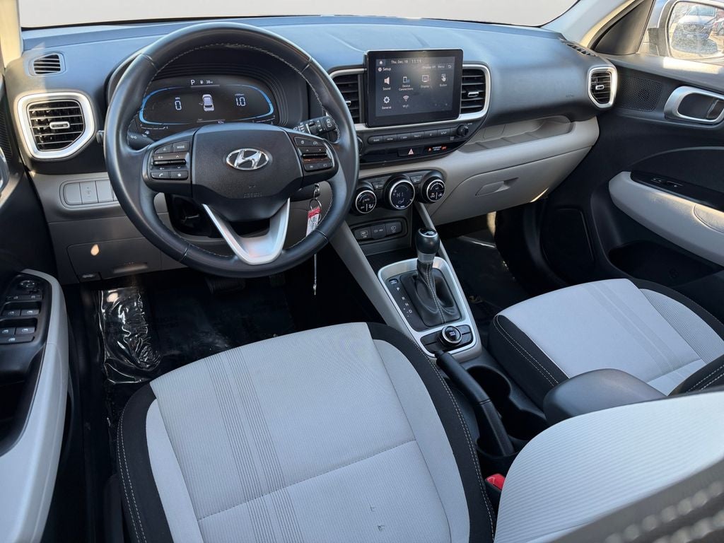2023 Hyundai Venue SEL