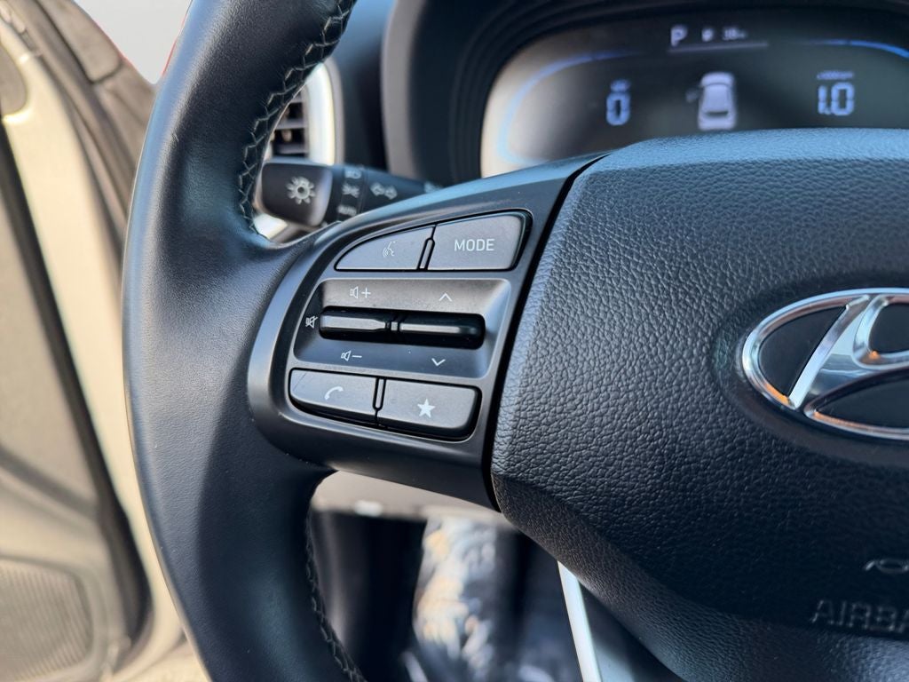 2023 Hyundai Venue SEL