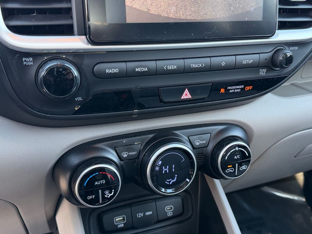 2023 Hyundai Venue SEL