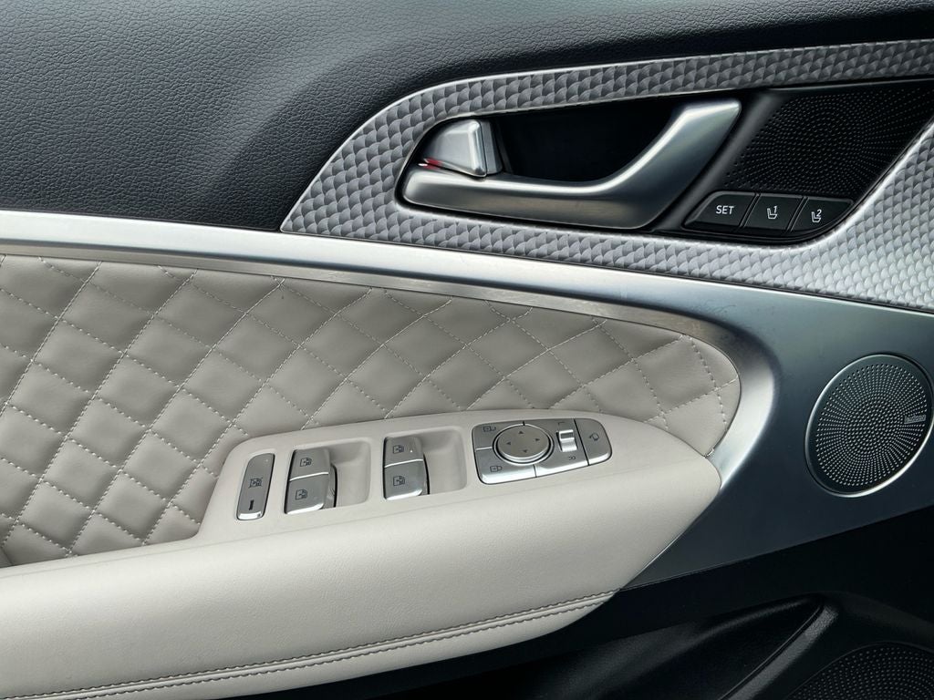 2023 Genesis G70 3.3T