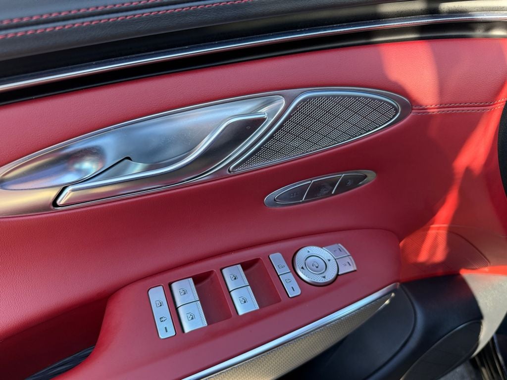 2023 Genesis GV70 2.5T