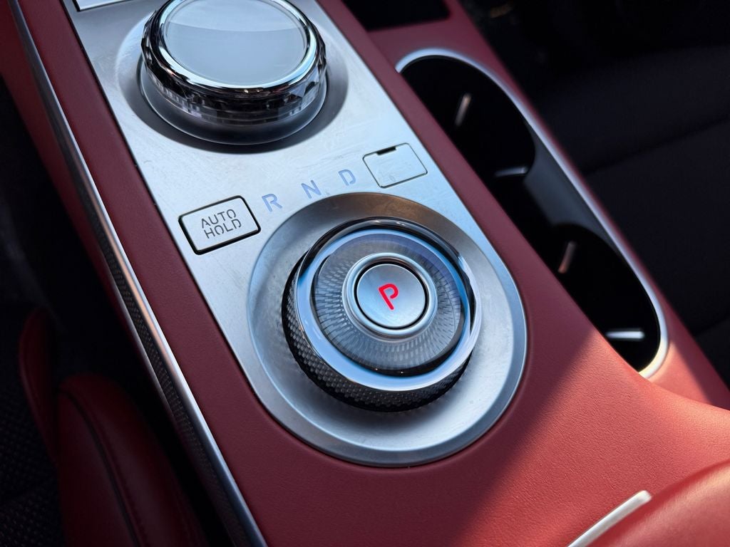 2023 Genesis GV70 2.5T