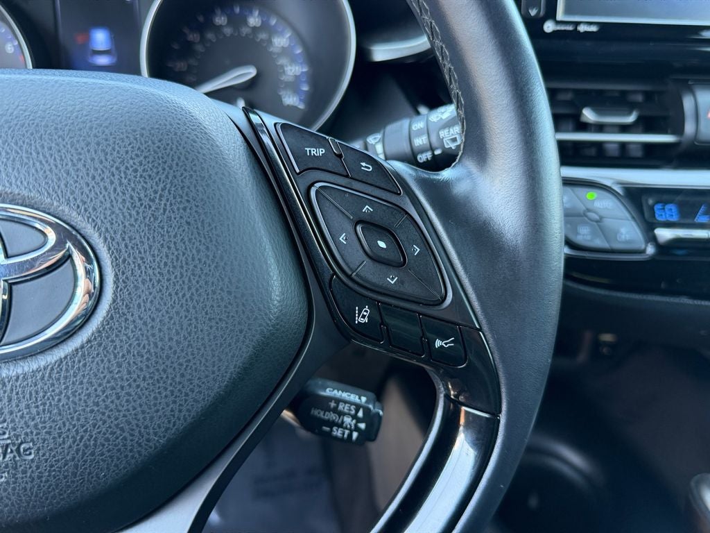 2018 Toyota C-HR XLE Premium