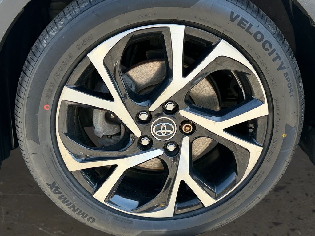 2018 Toyota C-HR XLE Premium