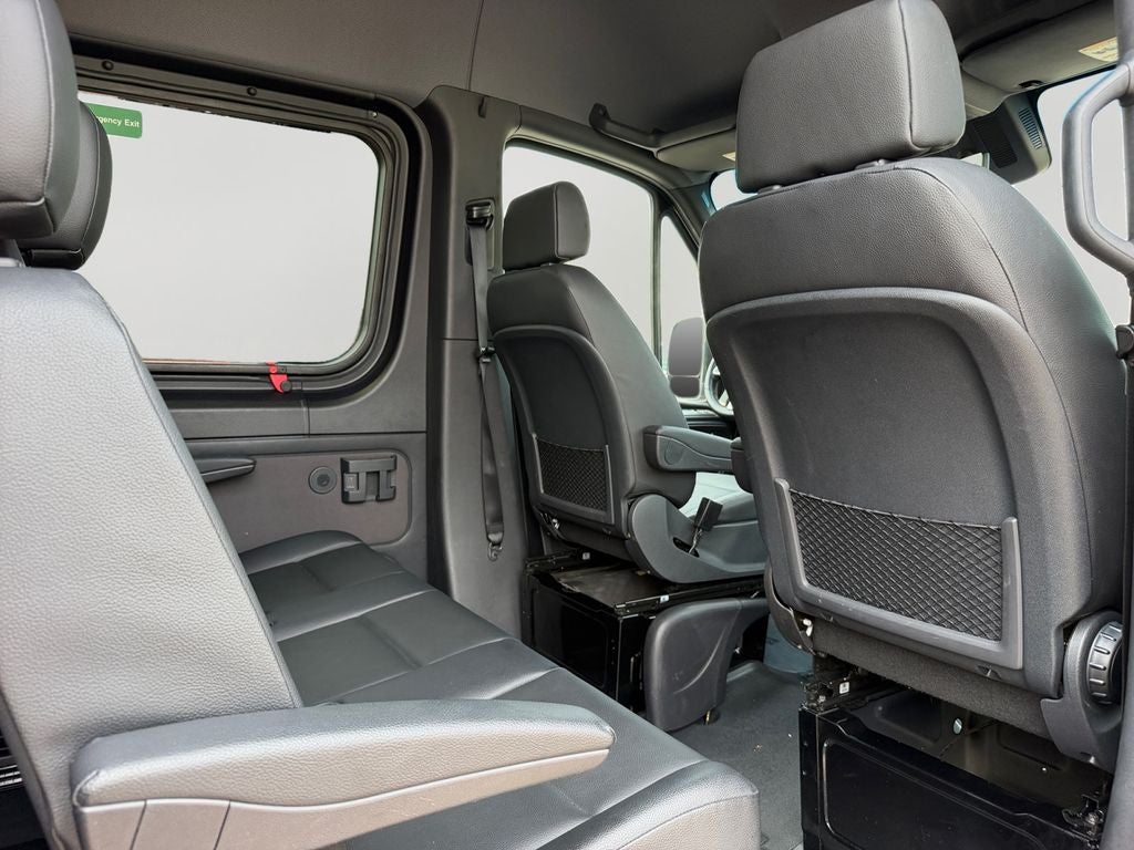 2024 Mercedes-Benz Sprinter 2500 Passenger 170 WB High Roof