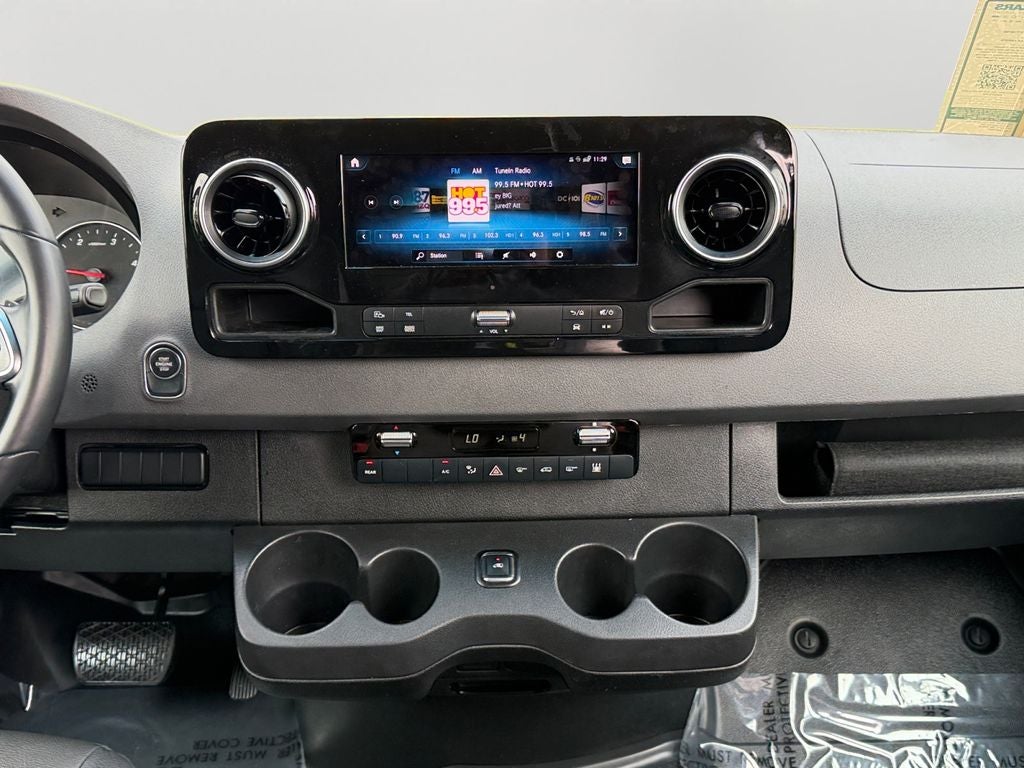 2024 Mercedes-Benz Sprinter 2500 Passenger 170 WB High Roof