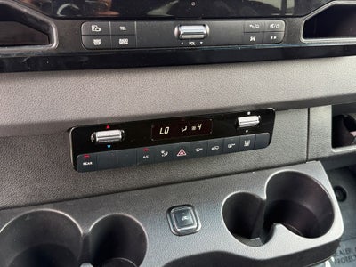 2024 Mercedes-Benz Sprinter 2500 Passenger 170 WB High Roof