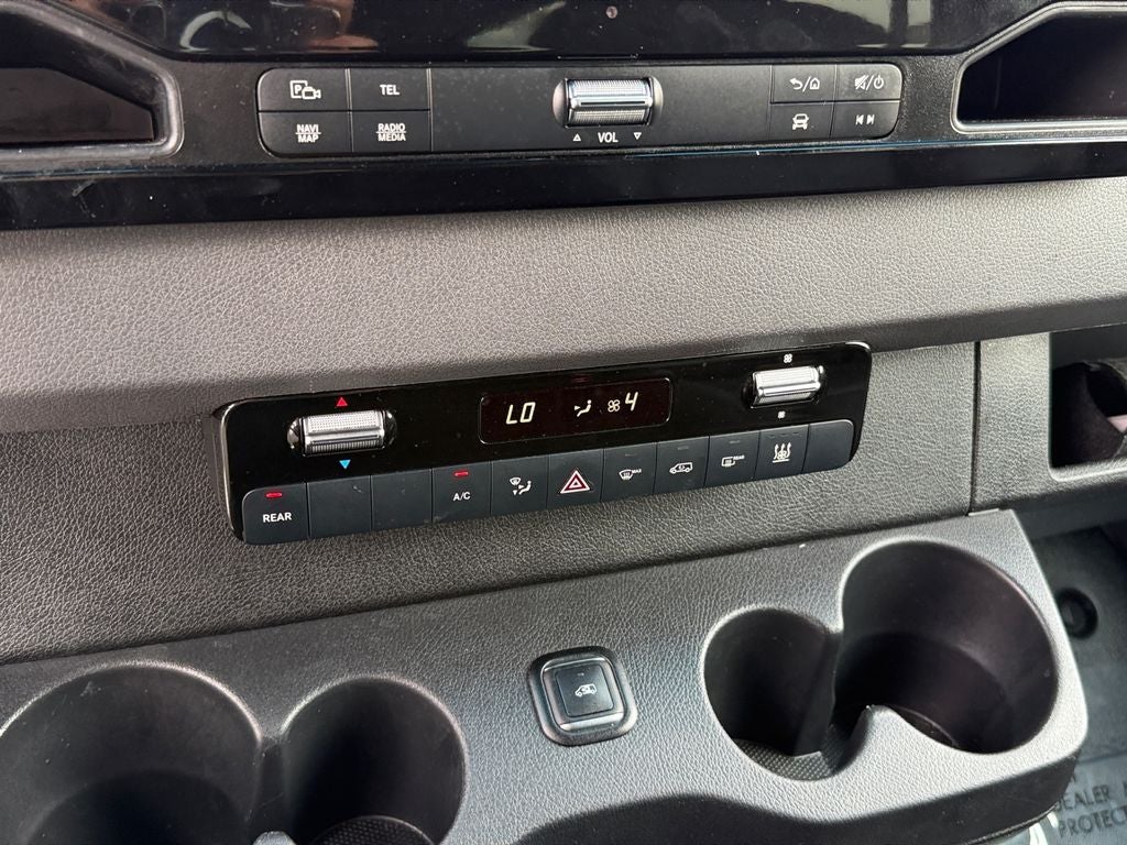 2024 Mercedes-Benz Sprinter 2500 Passenger 170 WB High Roof