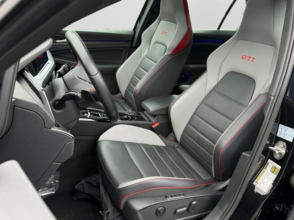 2023 Volkswagen Golf GTI Autobahn