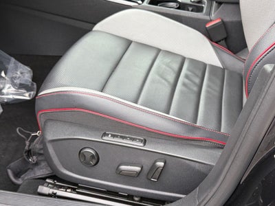 2023 Volkswagen Golf GTI Autobahn