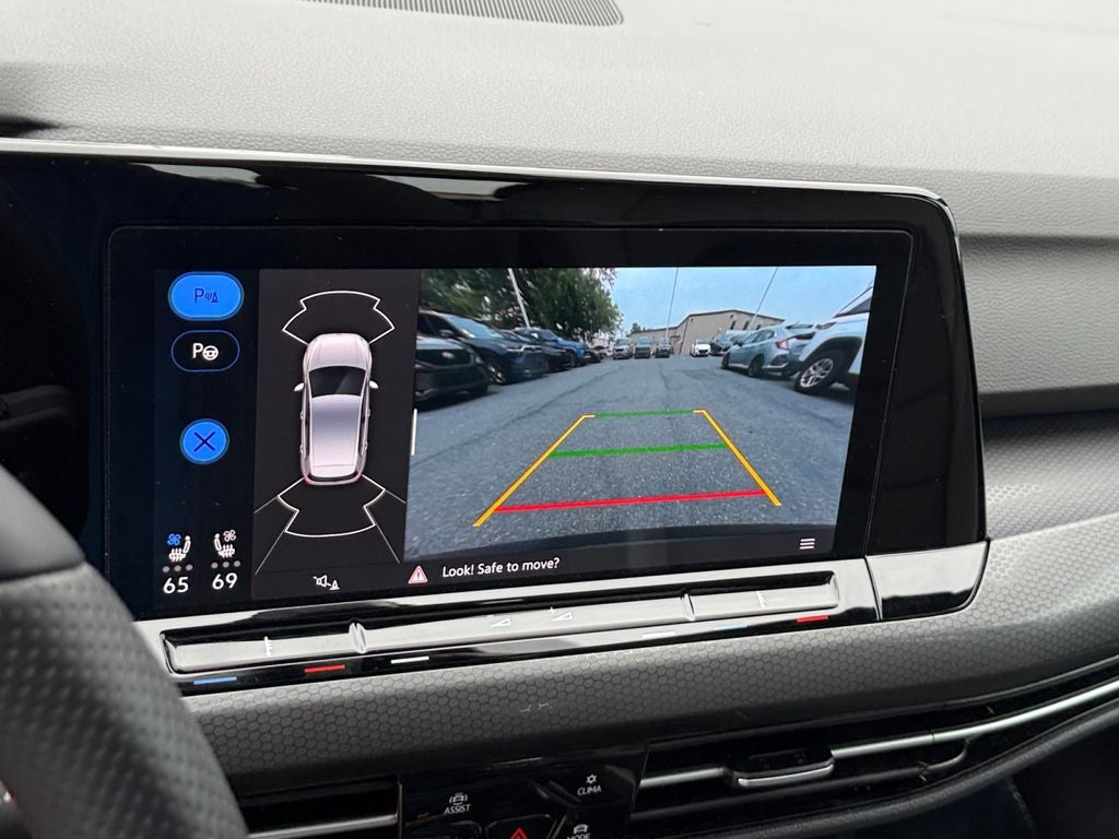 2023 Volkswagen Golf GTI Autobahn