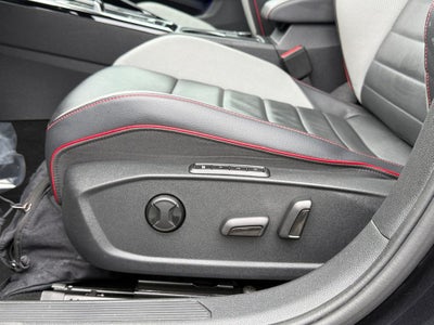 2023 Volkswagen Golf GTI Autobahn
