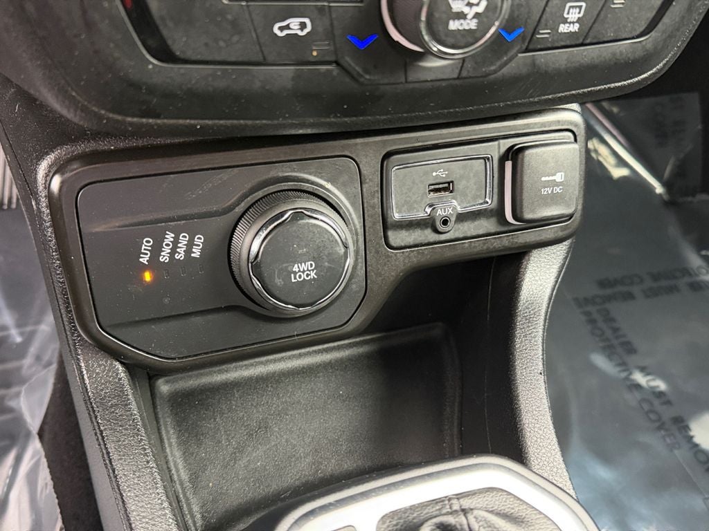 2020 Jeep Renegade Altitude Low Miles