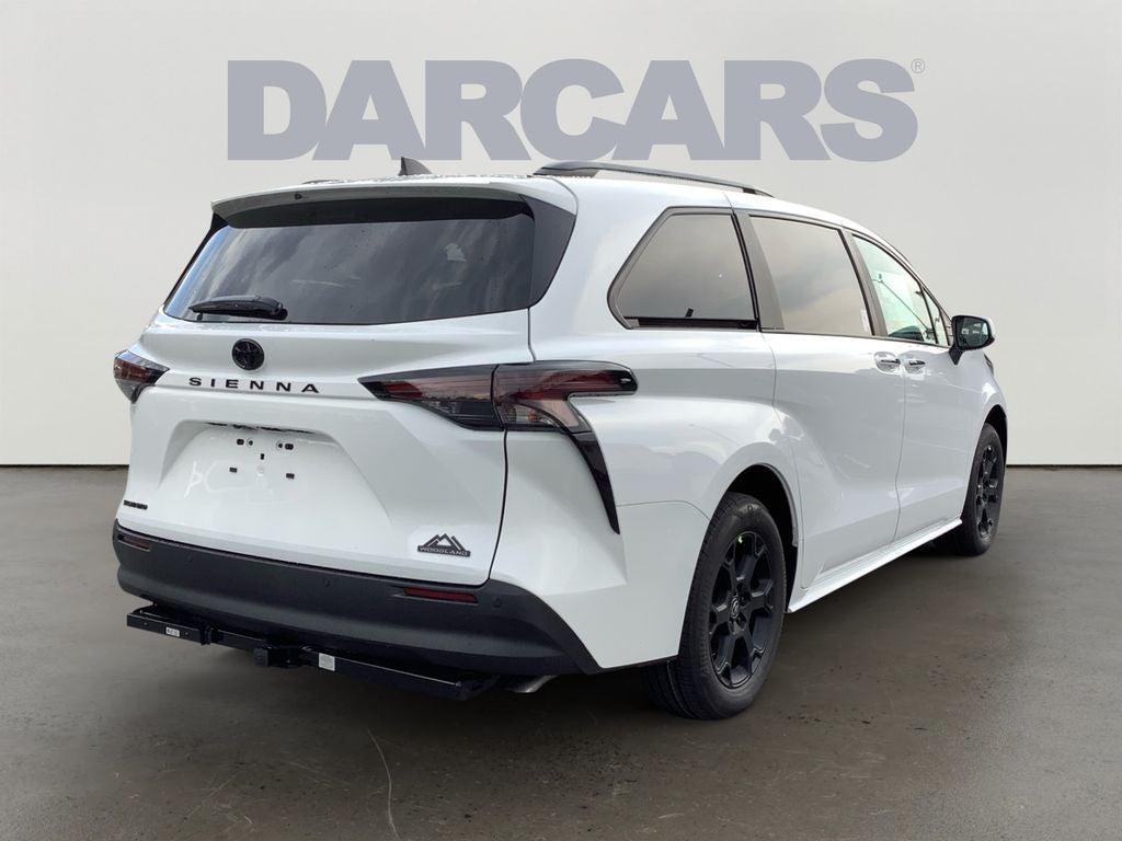 2026 Toyota Sienna Woodland Edition 7 Passenger