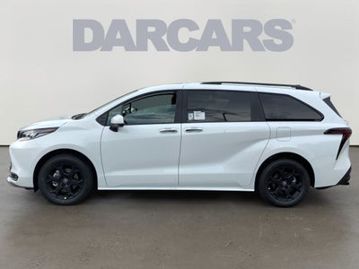 2026 Toyota Sienna Woodland Edition 7 Passenger