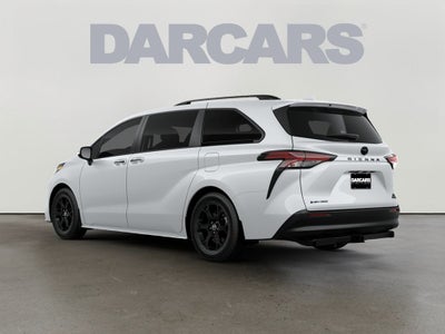 2026 Toyota Sienna Woodland Edition 7 Passenger