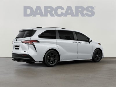 2026 Toyota Sienna Woodland Edition 7 Passenger