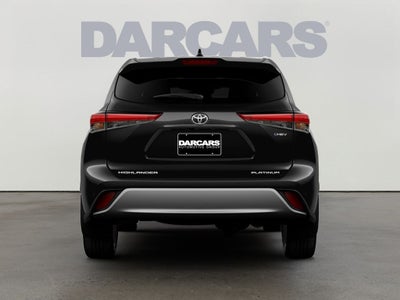 2026 Toyota Highlander Hybrid Platinum