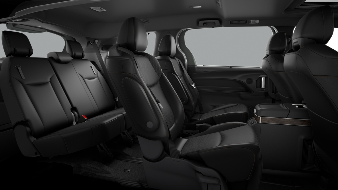 2026 Toyota Sienna Platinum 7 Passenger