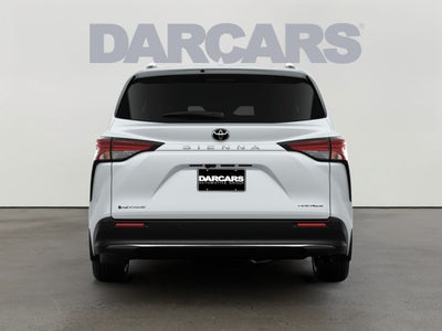 2026 Toyota Sienna Platinum 7 Passenger