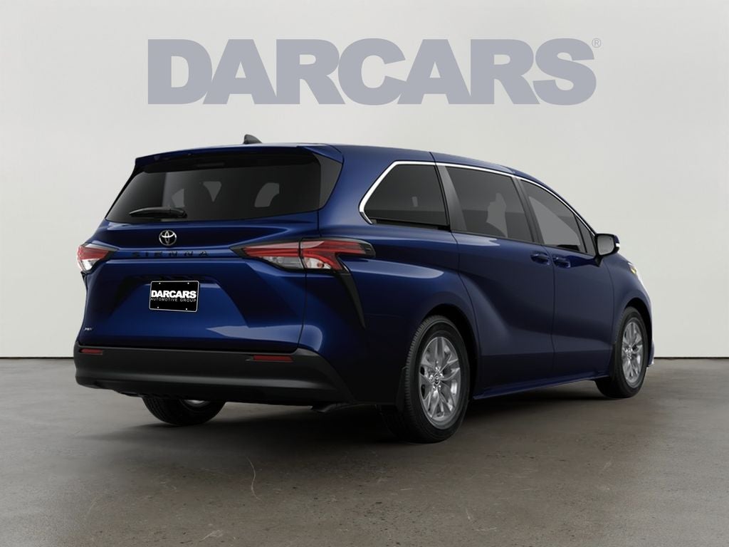 2026 Toyota Sienna LE 8 Passenger