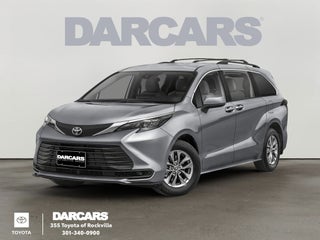 2026 Toyota Sienna LE 8 Passenger