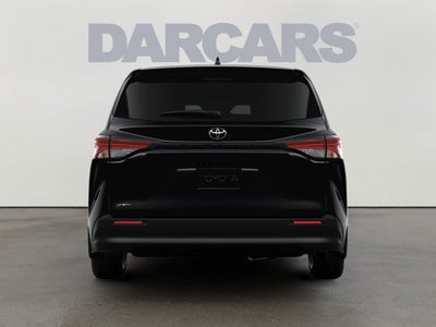 2026 Toyota Sienna LE 8 Passenger