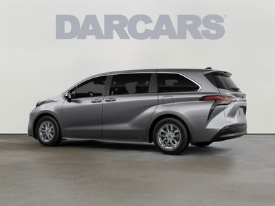 2026 Toyota Sienna LE 8 Passenger